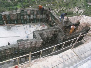 Scaffolding Pafili Cyprus - Flexible Steel Formwork for Swimming Pool