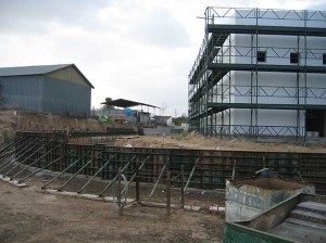 Scaffolding Pafili Cyprus - Building Shoring System and Steel Formwork for Retaining Wall